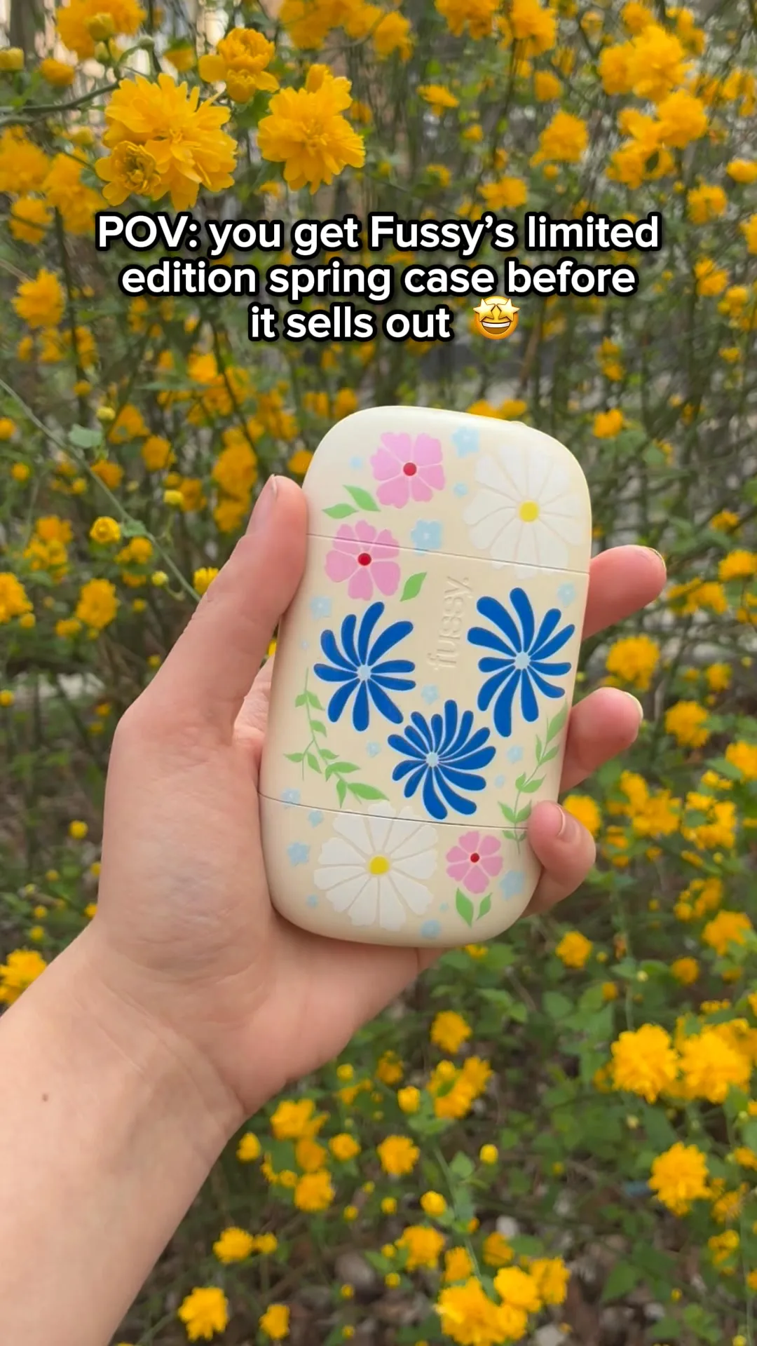 Fussy advertisement